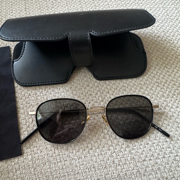 Saint Laurent sunglasses - Picture 1 of 13